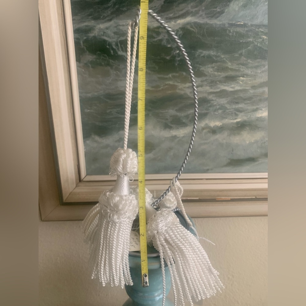 NEW Lot of 3 White Tassels - Picture 10 of 11
